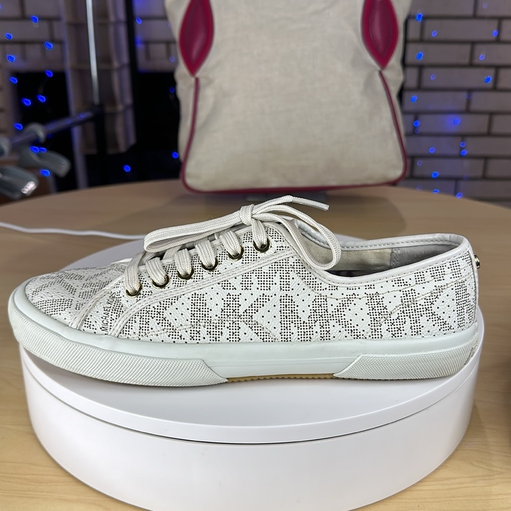 π₯ Michael Kors - Boerum Signature Logo Sneakers - Picture 7 of 16